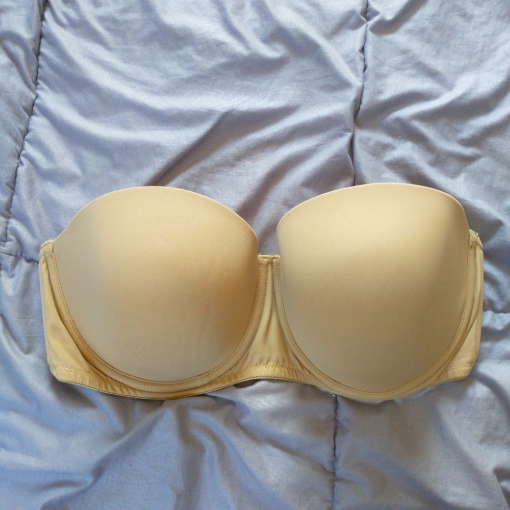 Bare Necessities Strapless Bra